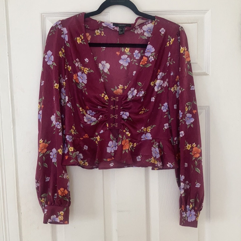 Cropped Pattern Blouse